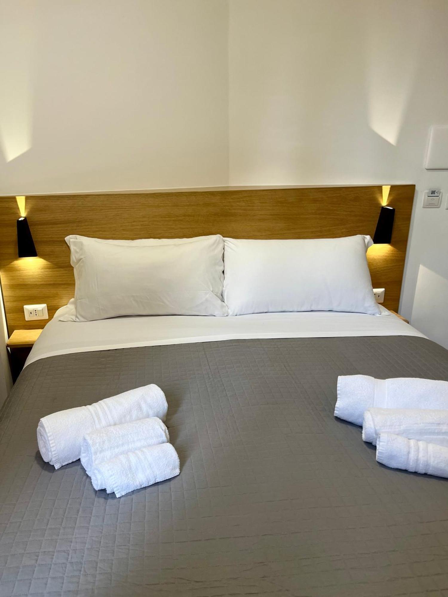 Nabab-Napoli Bed And Breakfast Luaran gambar